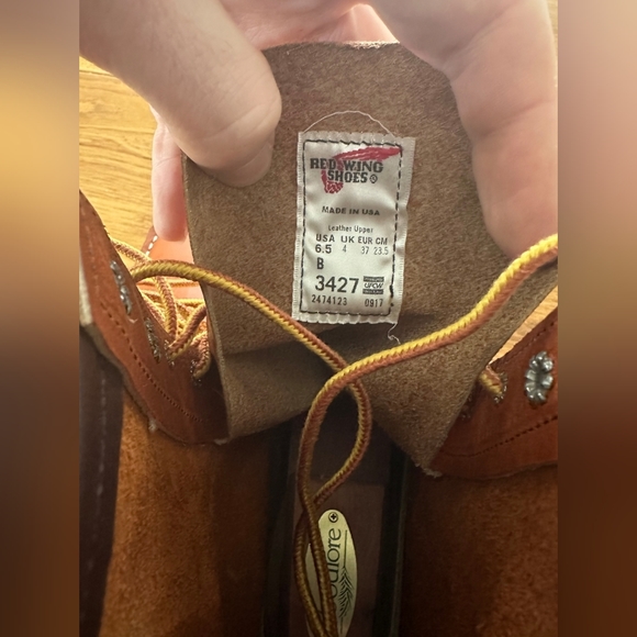 *SOLD* Red Wing Womens 8" Moc Model 3427 - Picture 3 of 7